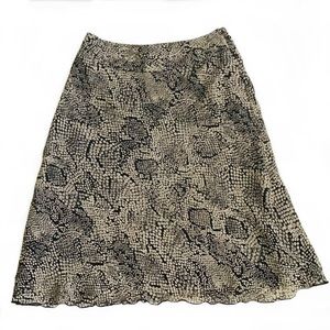 Casual Corner Snakeskin Pattern Skirt - 0/P